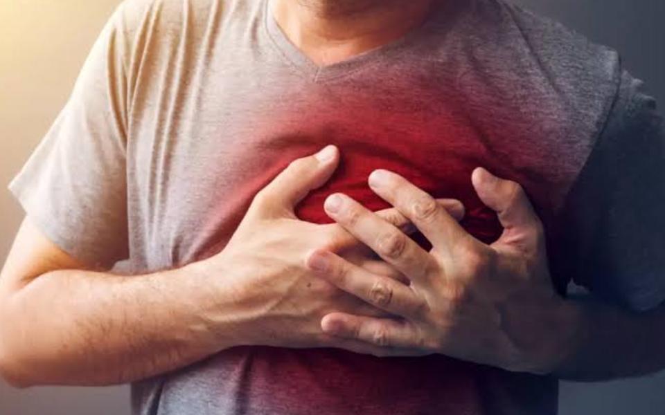 Alarming Surge in Heart Attack Deaths Among Young Adults in Gujarat, 80% Within 11-25 Age Group: State Minister