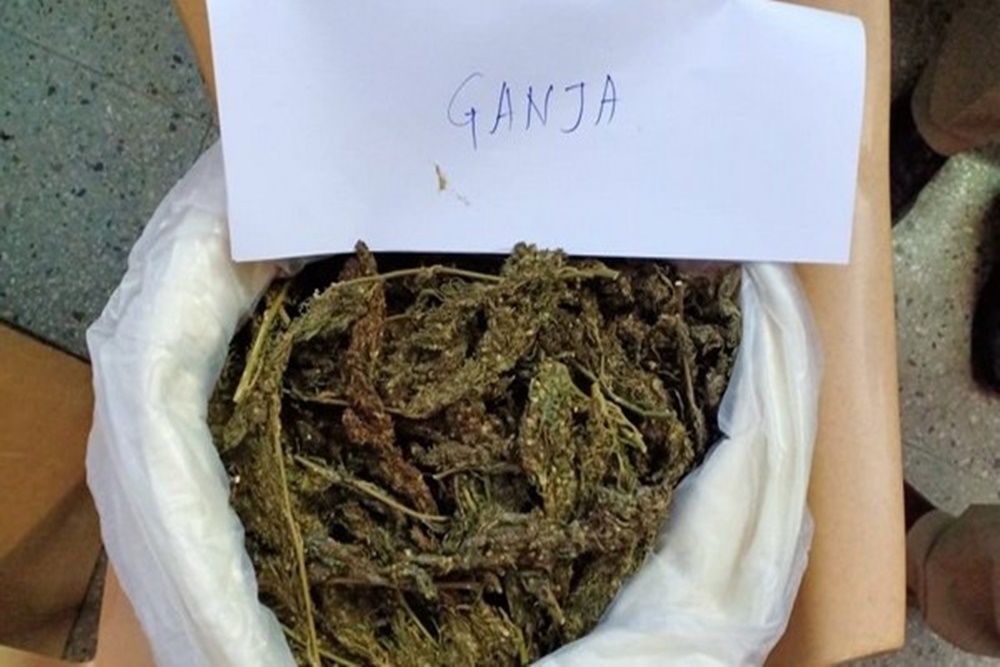 "Nagpur Police Apprehends Two Individuals with 1 Kilogram of Cannabis"