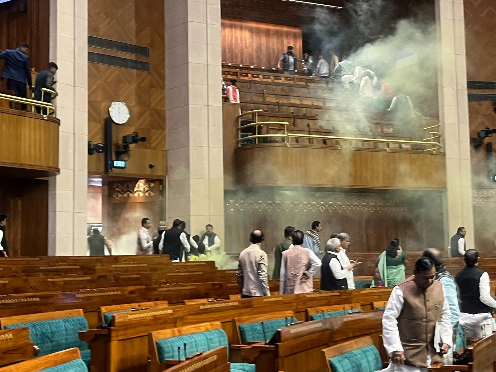 Massive Security Breach at Lok Sabha,Two Intruders Enter House,Release Smoke